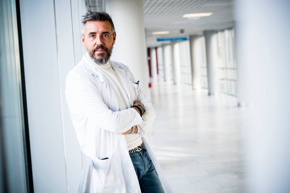 RaÃºl de Lucas, jefe de SecciÃ³n de DermatologÃa PediÃ¡trica del Hospital La Paz, de Madrid (FOTO: Mauricio Srkycky). 
